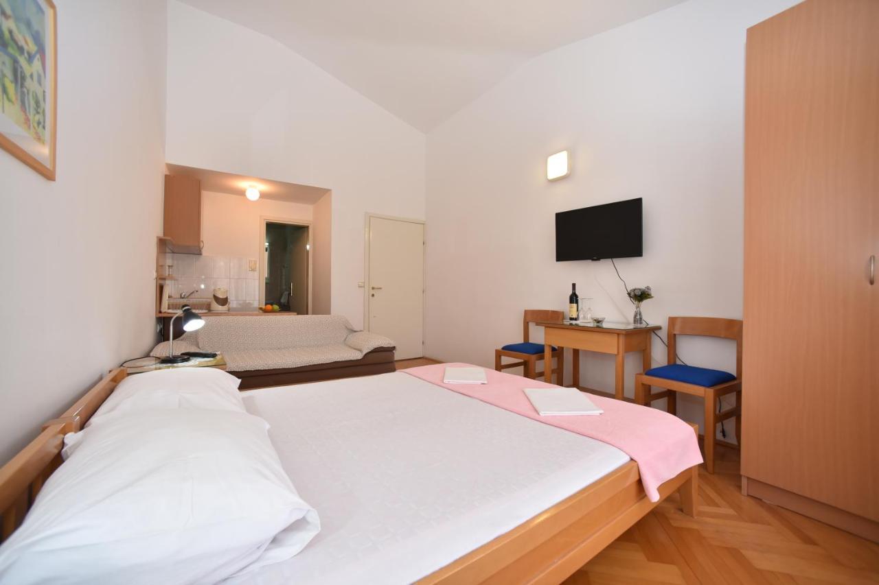 Apartmani Soljaga Petrovac Bagian luar foto