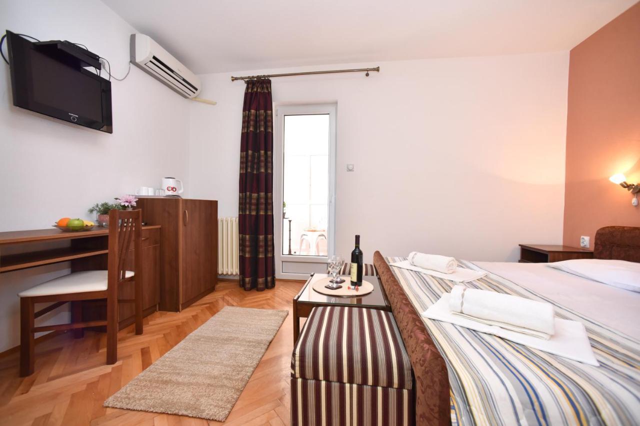 Apartmani Soljaga Petrovac Bagian luar foto