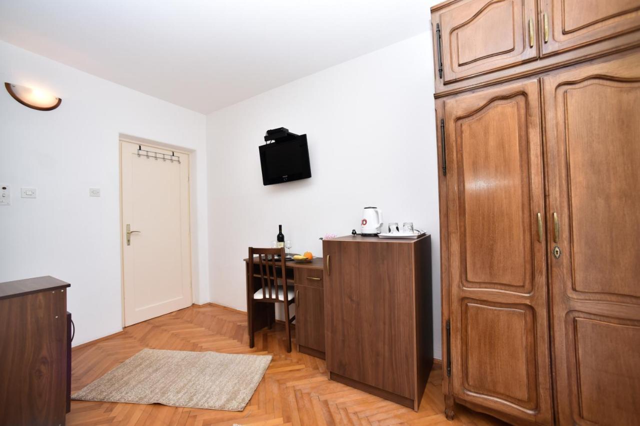 Apartmani Soljaga Petrovac Bagian luar foto