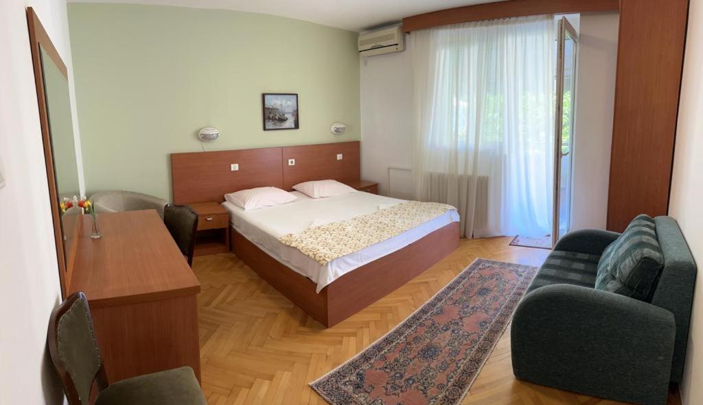 Apartmani Soljaga Petrovac Bagian luar foto